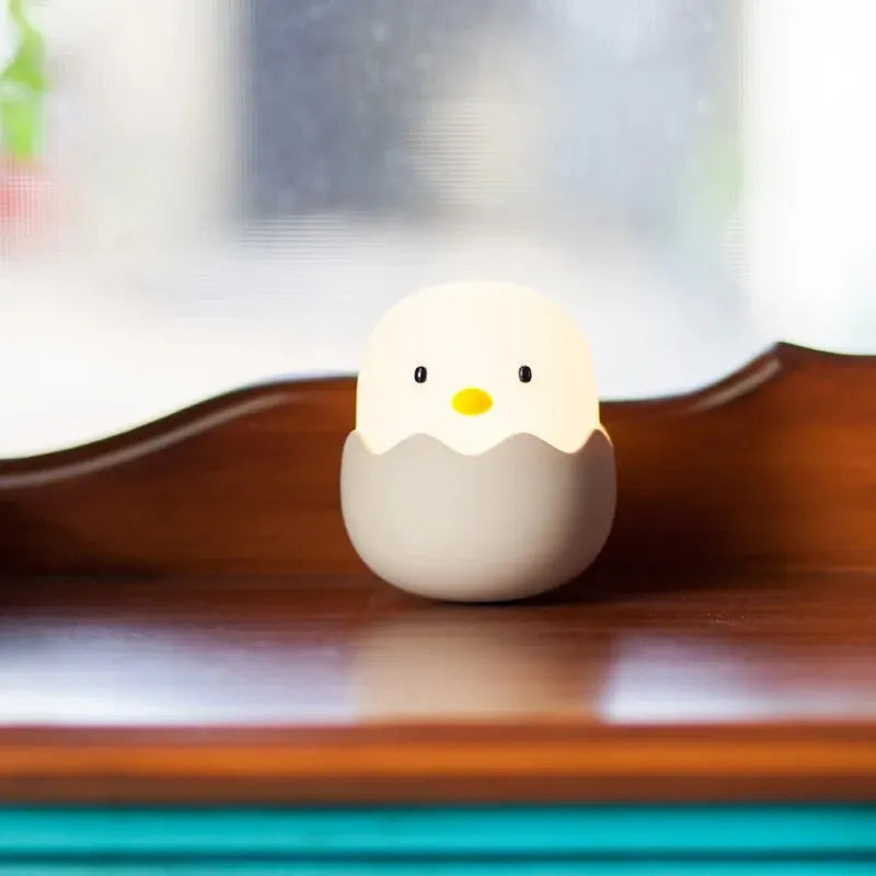 Eggshell Chicken LED Night Light – USB Charging