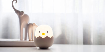 Eggshell Chicken LED Night Light – USB Charging